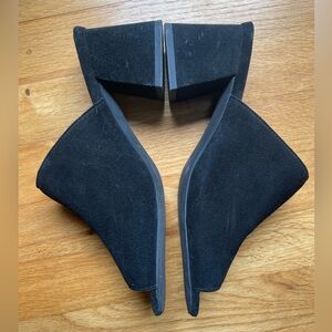 Women's Jeffrey Campbell black suede mules